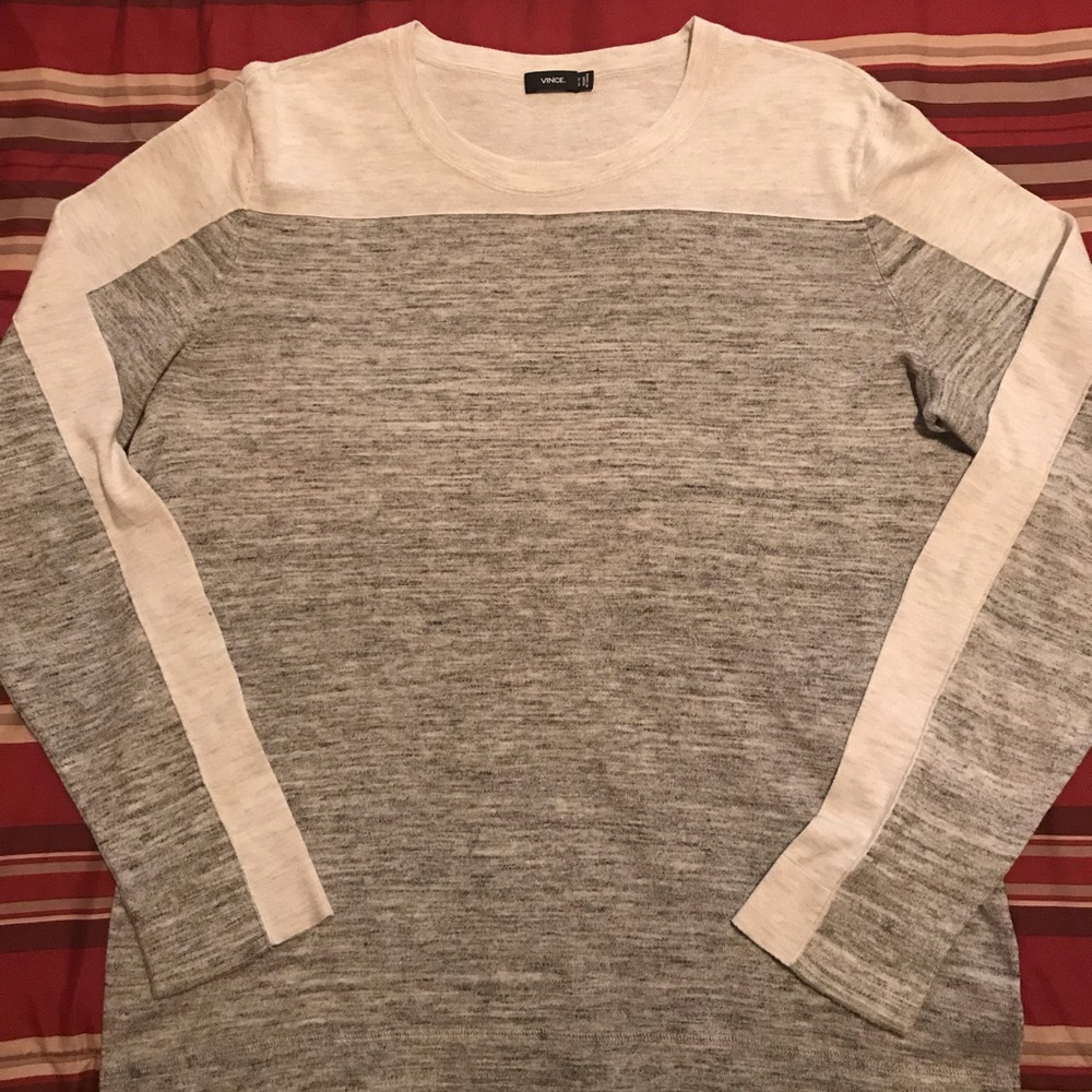 Vince Lightweight Sweater Sz M